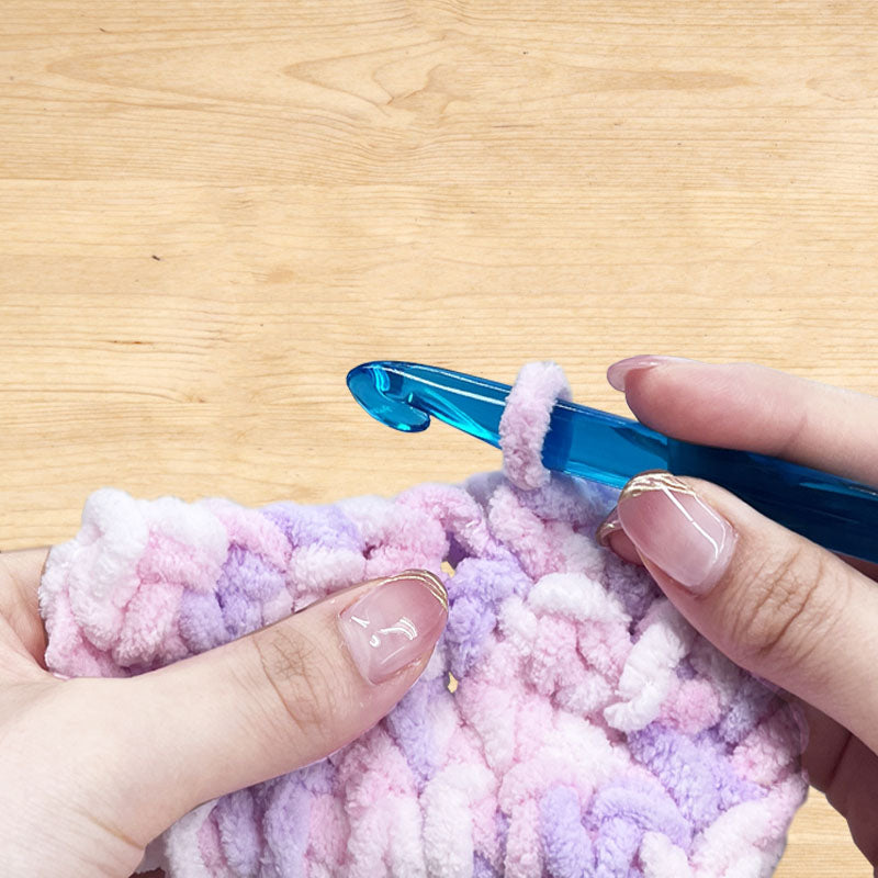 キャンディカラーかぎ針7.0mm