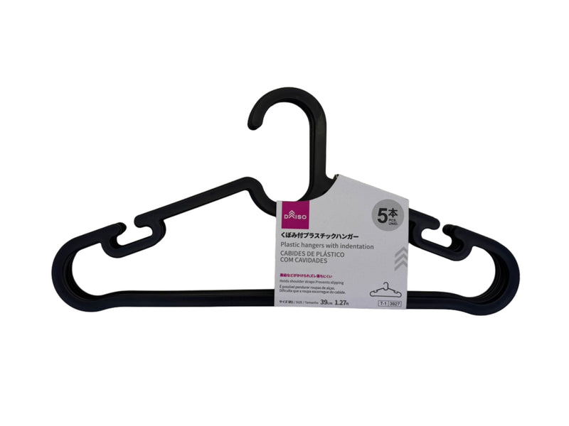 くぼみ付プラスチックハンガー（５本）なし