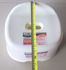 風呂いす（幅38cm×奥行31cm×高さ33cm）