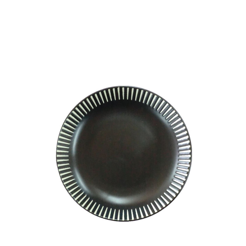 皿（モダンストライプ、黒、約φ１４×Ｈ２．５ｃｍ）